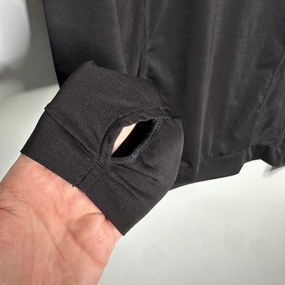 Athleta Women's Black Kettle Bella Long Sleeve Athletic Mesh Back Top Back‎ XS - Picture 7 of 9